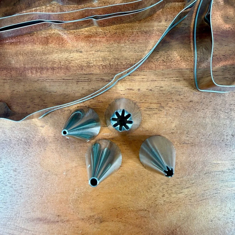 Harry Potter‎ Themed Cookie Cutter Set With Piping Tips